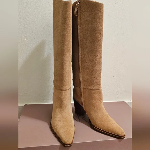 New SARTO By Franco Sarto Tan Heeled Boots - Picture 4 of 7